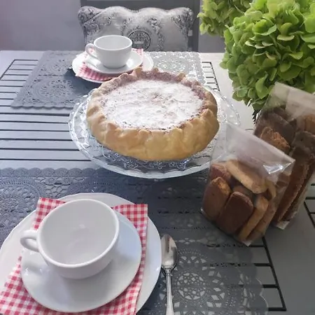 The Grey House 公寓